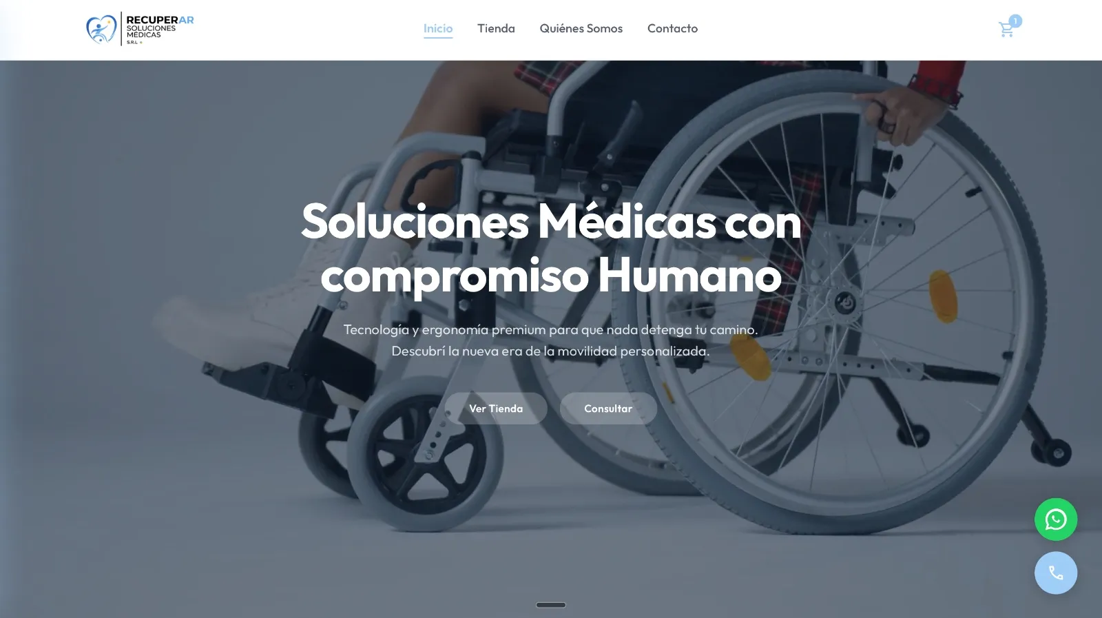 RecuperAR home page: a wheelchair behind the headline Soluciones Médicas con compromiso Humano